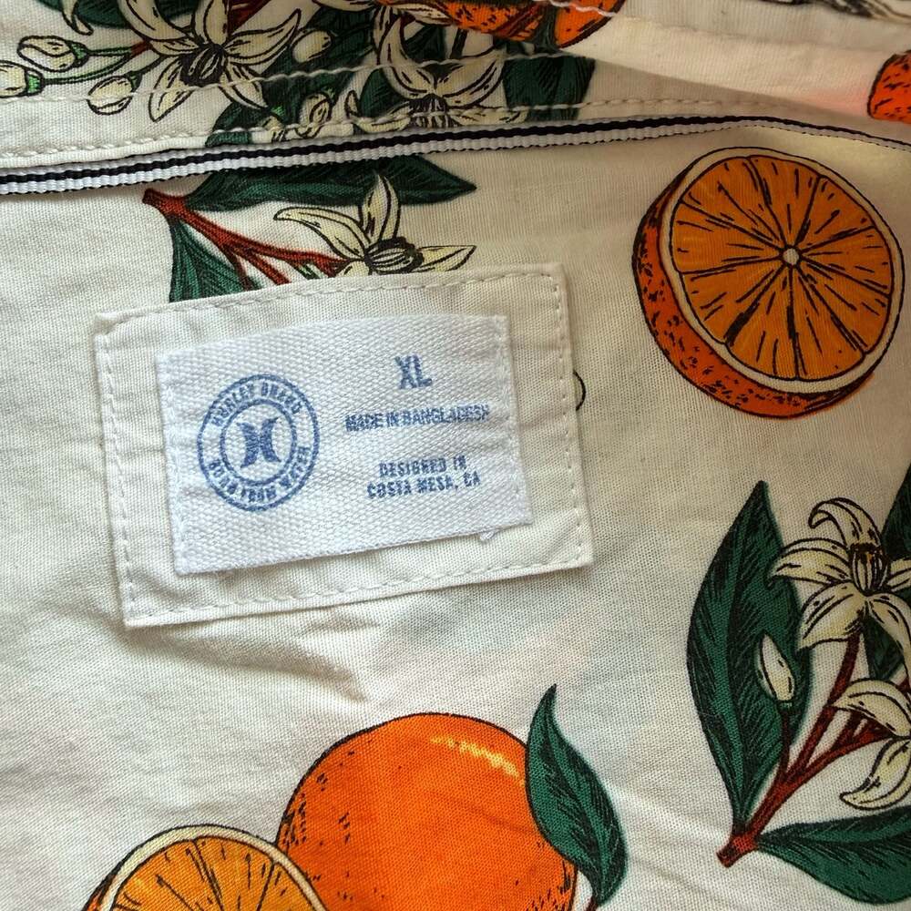 Hurley Men's Orange Fruit Print Short Sleeve Button Down Shirt Size XL - Picture 2 of 3